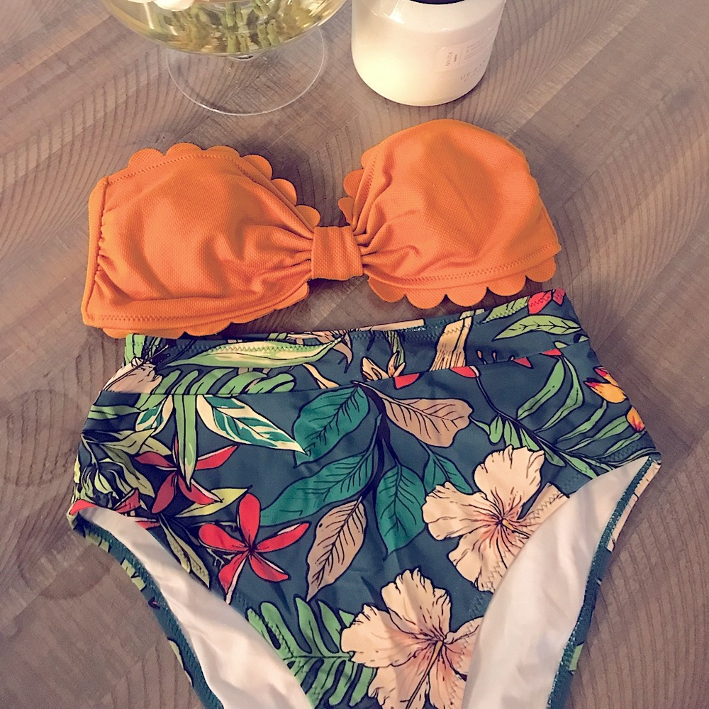 CUPSHE Bikini Bathing Suit High-Waisted w/padded top